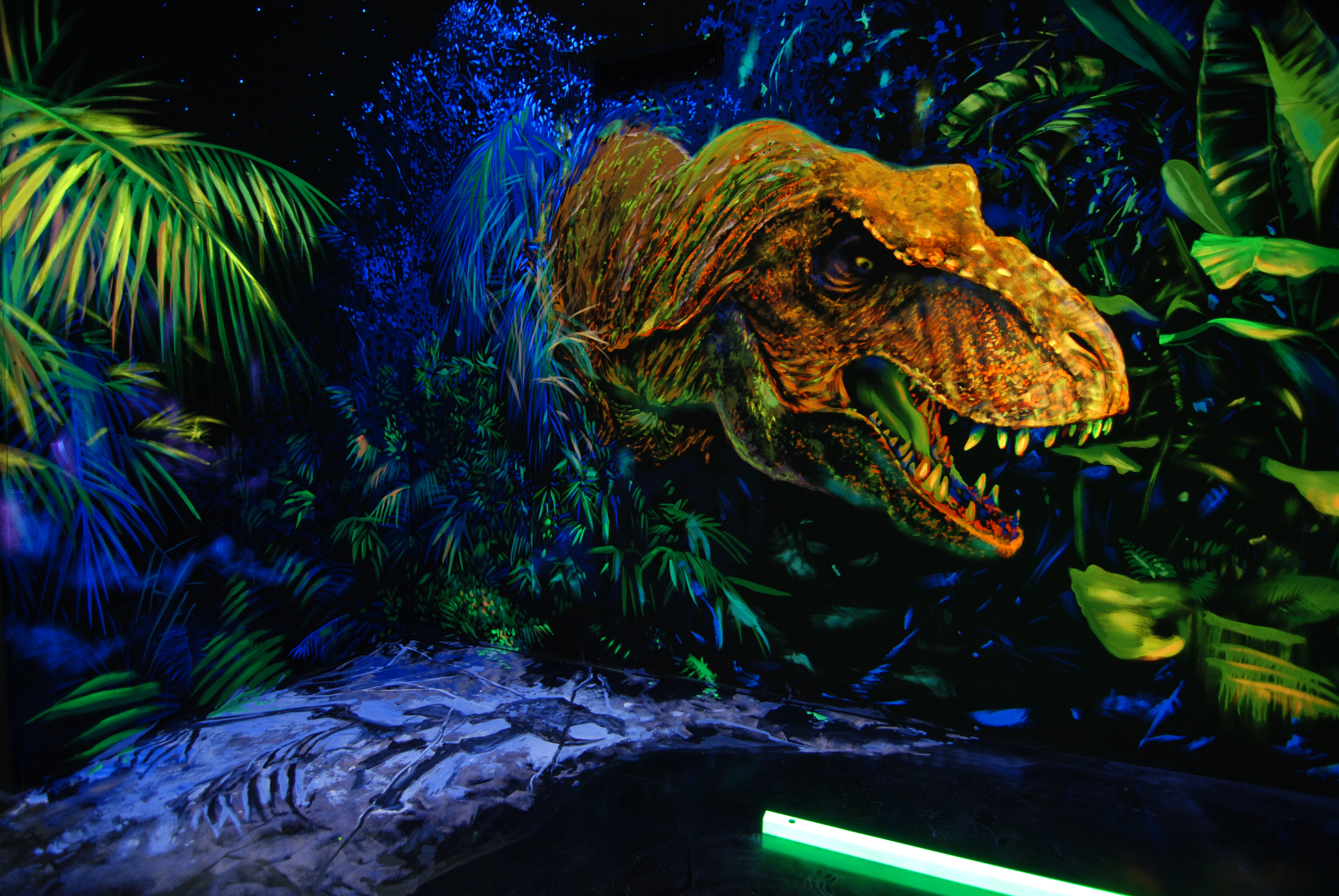 uv jurassic park - neopaint works