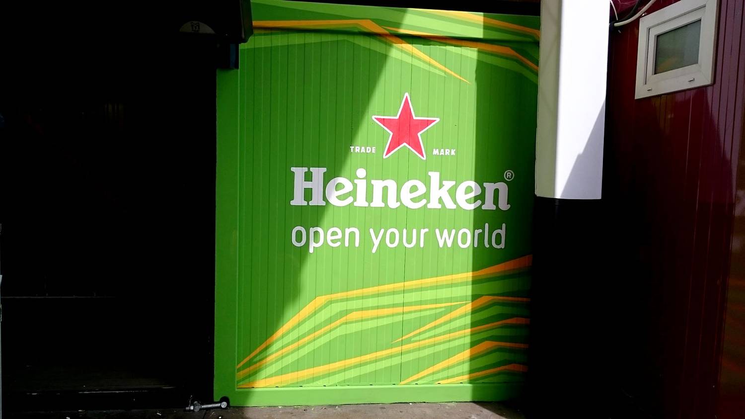 Heineken Park - Neopaint Works