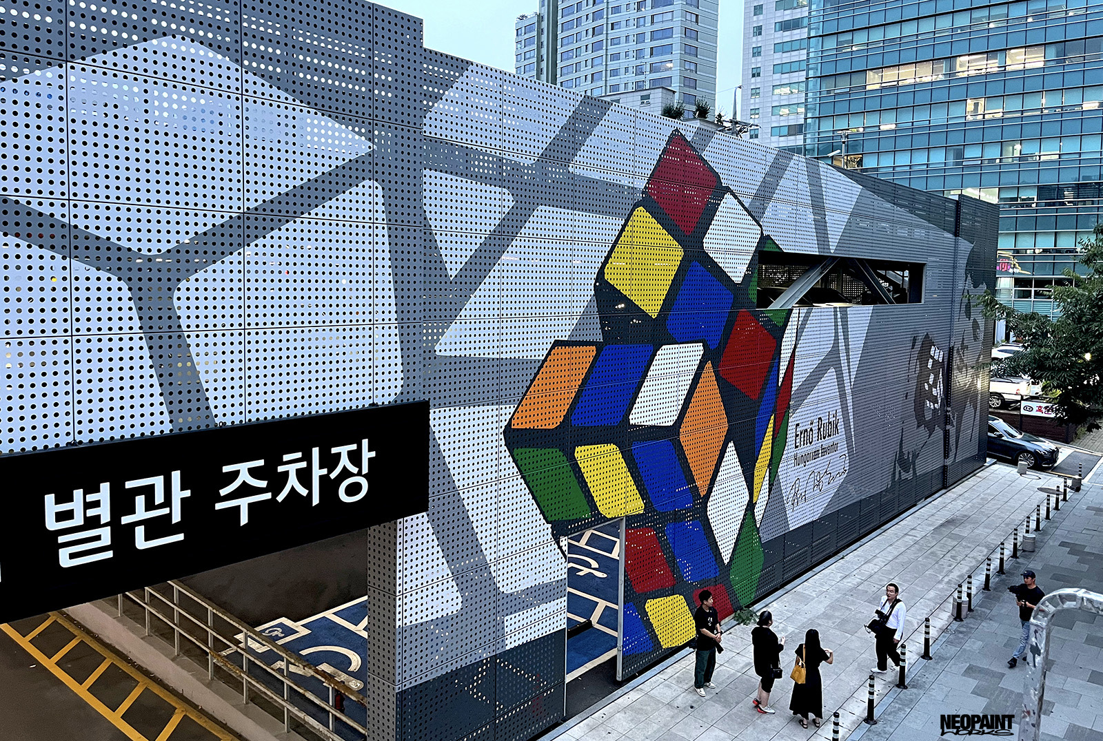 Rubik-kocka festmény - Neopaint Works - Korea (118)