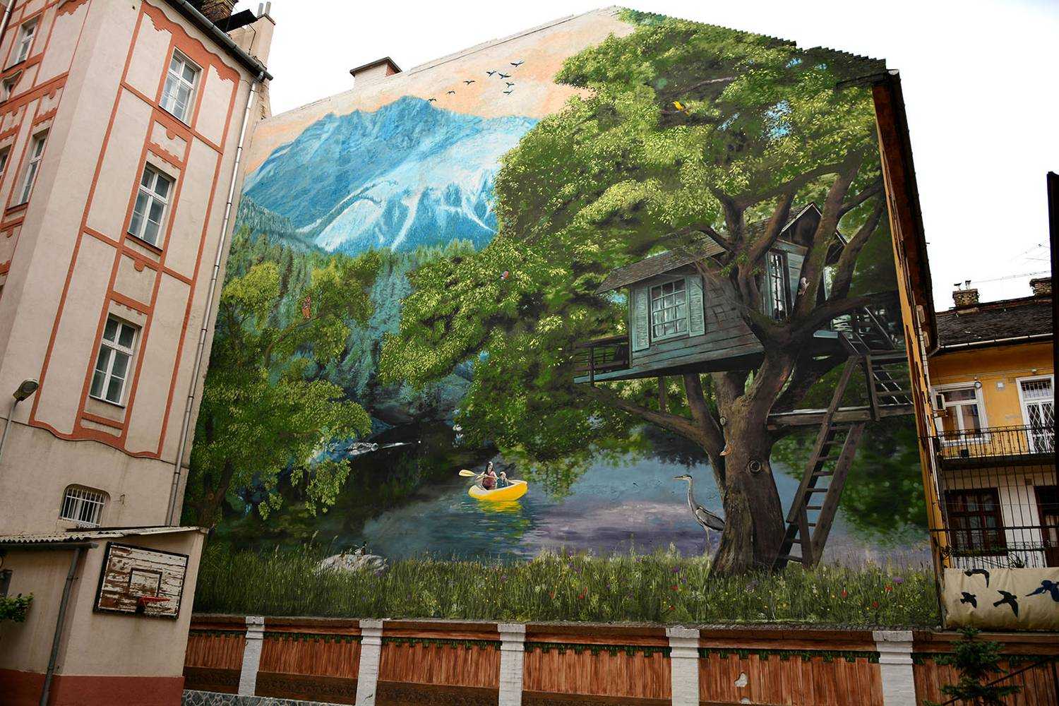 Dob Suli - Neopaint Works