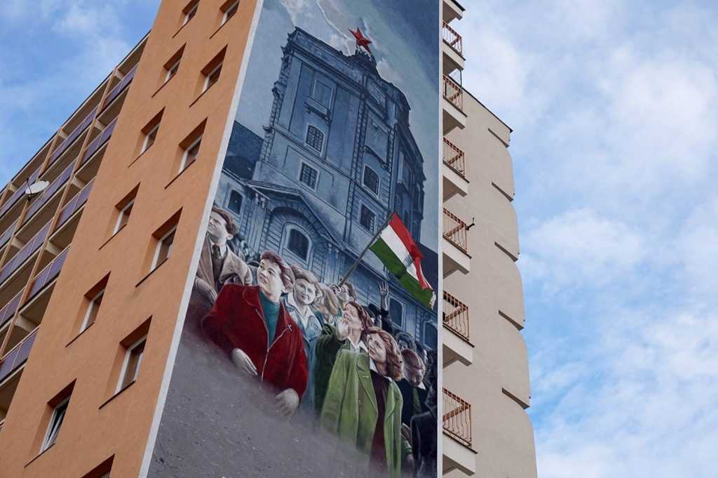 Eger - 1956 - Neopaint Works